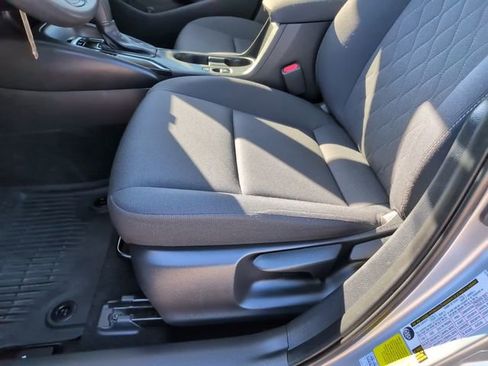 Used 2024 Toyota Corolla LE image 15