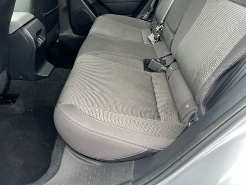 Used 2024 Subaru Crosstrek 2.0i Premium AWD/4WD image 15