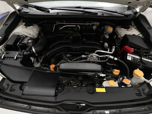 Used 2018 Subaru Crosstrek 2.0i Limited AWD/4WD image 3