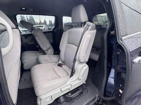 Used 2019 Honda Odyssey EX image 15