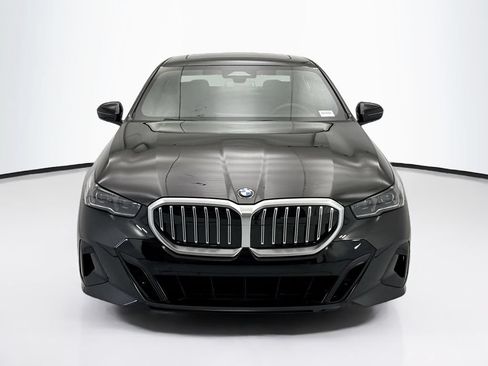 New 2027 BMW 530i xDrive w/ M Sport Package AWD/4WD image 2