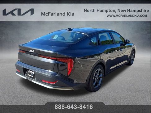 New 2025 Kia K4 LXS image 6