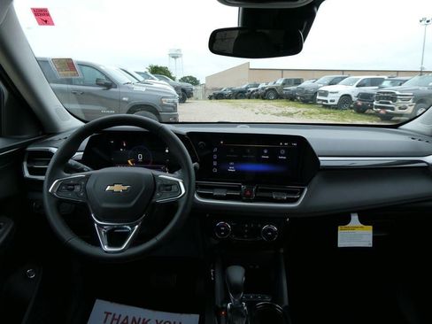 New 2026 Chevrolet TrailBlazer LT w/ Convenience Package AWD/4WD image 14