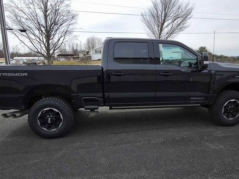 New 2026 Ford F350 Lariat w/ Tremor Off-Road Package image 9