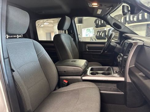 Used 2022 RAM 1500 Warlock AWD/4WD image 20