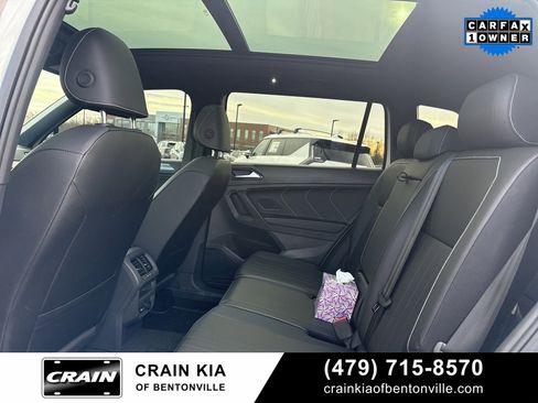 Used 2024 Volkswagen Tiguan SE R-Line image 20