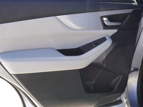 Used 2022 Acura MDX FWD w/ Technology Package image 19