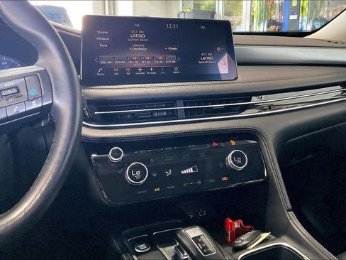 Used 2024 INFINITI QX60 Luxe AWD/4WD image 10