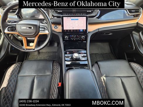 Used 2023 Jeep Grand Cherokee L Summit AWD/4WD image 21