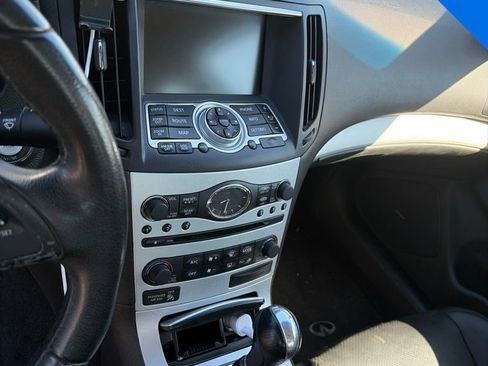 Used 2009 INFINITI G37 x Sedan w/ Premium Pkg AWD/4WD image 9