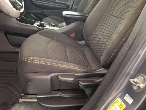 Used 2018 GMC Terrain SLE FWD image 28