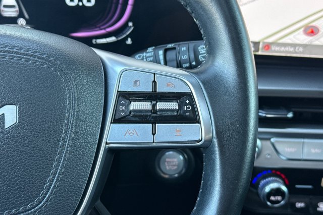 Certified 2025 Kia Telluride S FWD image 32