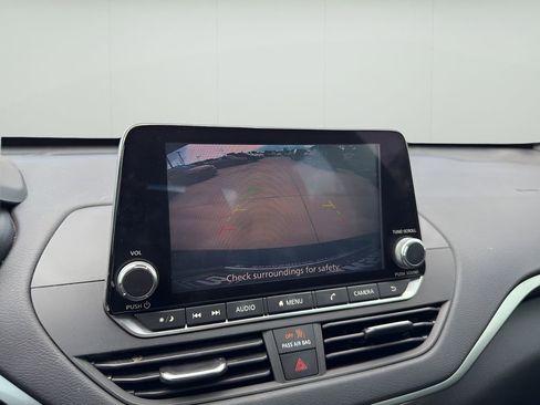 Used 2021 Nissan Altima 2.5 SV image 13