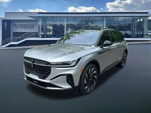 New 2026 Lincoln Nautilus Reserve AWD/4WD image 3