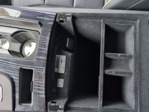 Used 2022 Cadillac Escalade ESV Sport w/ Touring Package image 29