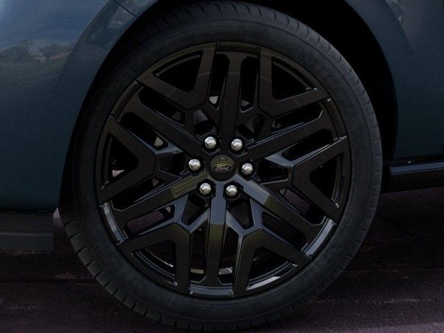 New 2027 Ford Expedition Platinum w/ Stealth Performance Package AWD/4WD image 19