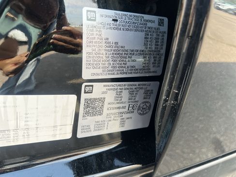 Used 2023 GMC Sierra 1500 Elevation w/ Preferred Package AWD/4WD image 28