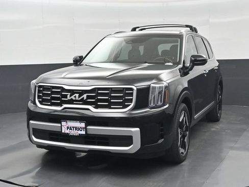 Used 2025 Kia Telluride S AWD/4WD image 37