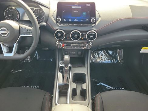 New 2025 Nissan Sentra SR image 17