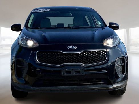 Used 2017 Kia Sportage LX image 3