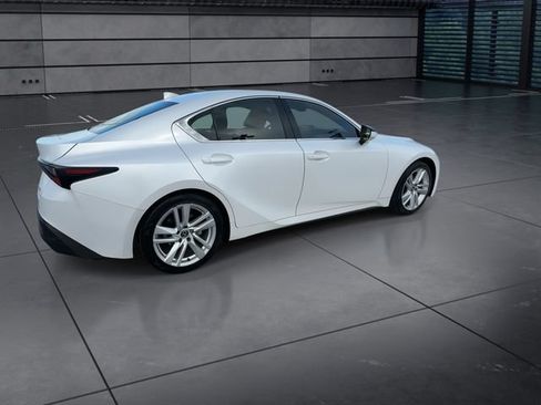 Used 2023 Lexus IS 300 w/ Comfort Package RWD image 8
