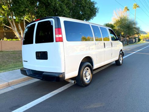 Used 2017 Chevrolet Express 2500 LS image 5