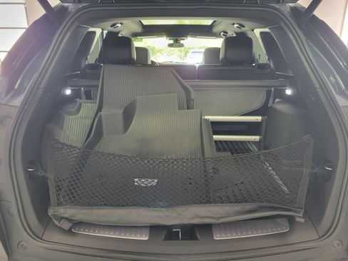 Used 2020 Cadillac XT5 Premium Luxury w/ LPO, Floor Liner Package AWD/4WD image 13