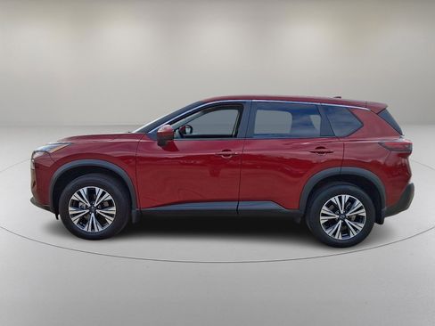 Used 2023 Nissan Rogue SV image 6