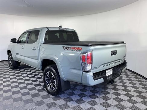 Used 2023 Toyota Tacoma TRD Sport w/ Technology Package AWD/4WD image 6