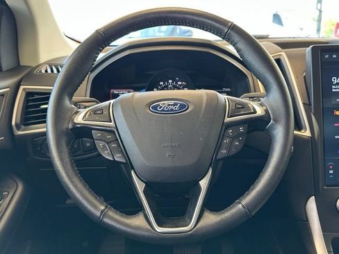 Used 2024 Ford Edge SEL AWD/4WD image 8