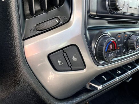 Used 2018 Chevrolet Silverado 1500 LT w/ Texas Edition AWD/4WD image 35