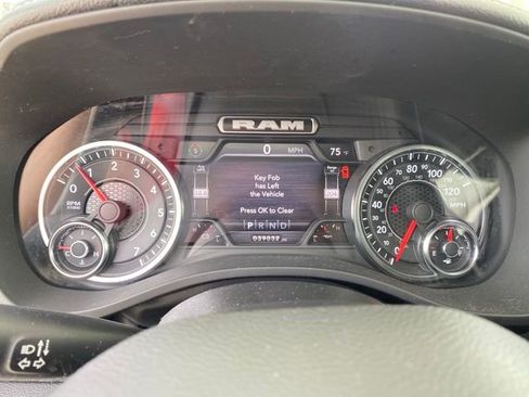 Used 2023 RAM 1500 Laramie AWD/4WD image 21