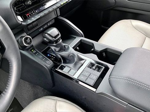 Used 2025 Toyota Land Cruiser 1958 image 15