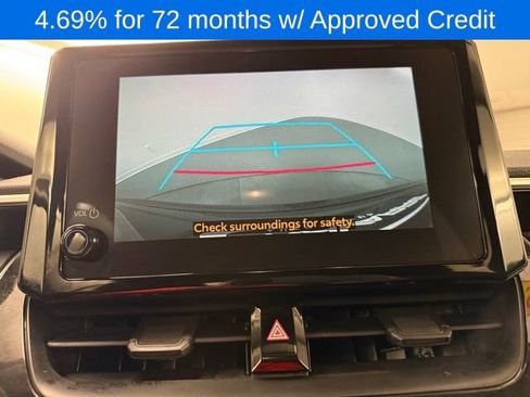 Used 2024 Toyota Corolla Cross LE image 21