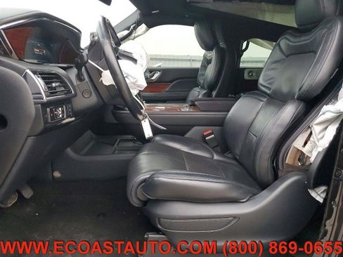 Used 2024 Lincoln Navigator L Reserve image 8