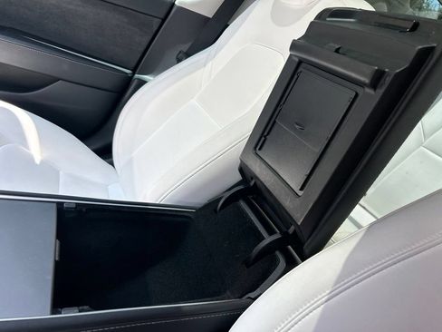 Used 2023 Tesla Model 3 Standard Range RWD image 29