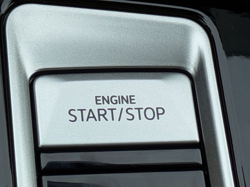 New 2026 Volkswagen Atlas Peak Edition image 31