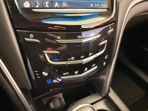Used 2019 Cadillac XTS Luxury FWD image 28