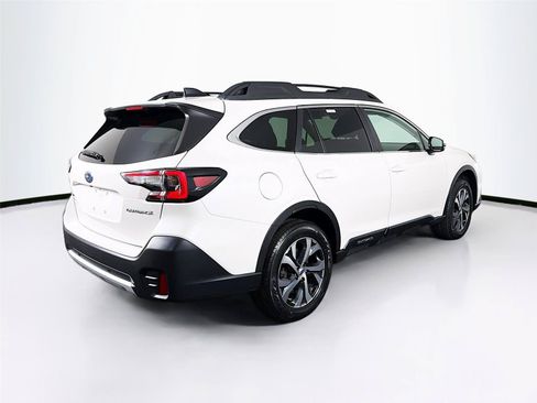 Used 2022 Subaru Outback Wilderness AWD/4WD image 11
