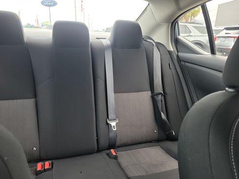 Used 2024 Nissan Sentra SV FWD image 12