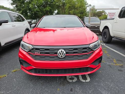 Used 2019 Volkswagen Jetta GLI FWD image 3