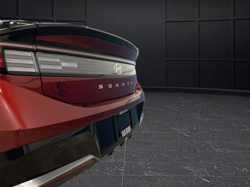 Used 2024 Hyundai Sonata Limited image 35