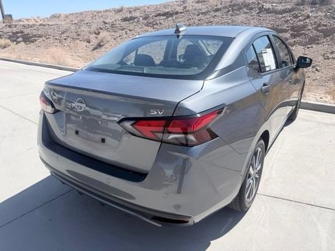 Used 2024 Nissan Versa SV FWD image 8