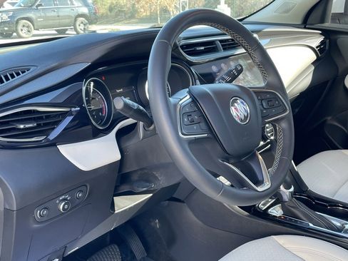 Used 2023 Buick Encore GX Select image 9