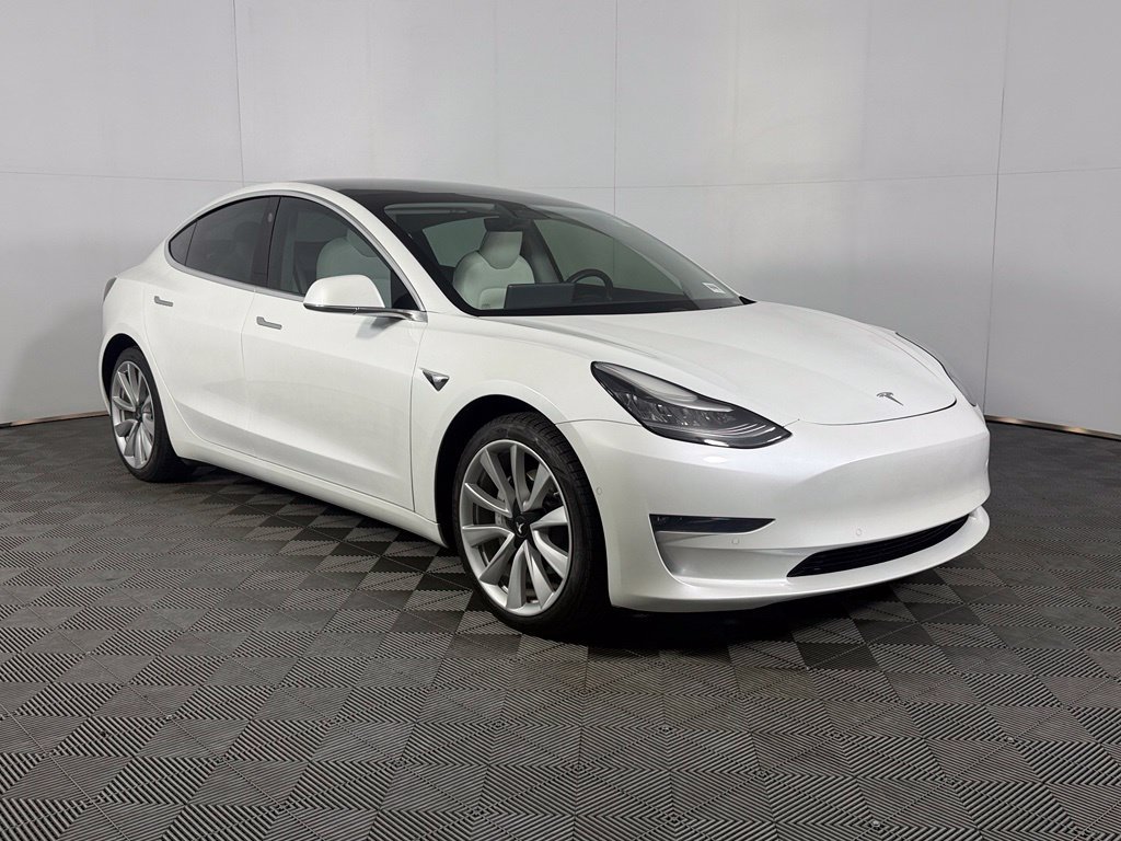 Used 2020 Tesla Model 3 Long Range AWD/4WD image 3