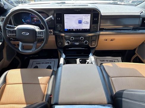 Used 2025 Ford F250 Lariat w/ Lariat Ultimate Package AWD/4WD image 19
