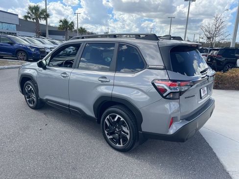 Used 2025 Subaru Forester Premium w/ Protection Package (1PH) image 10