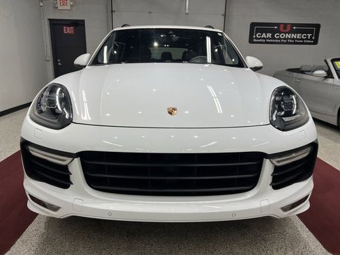 Used 2016 Porsche Cayenne GTS image 6