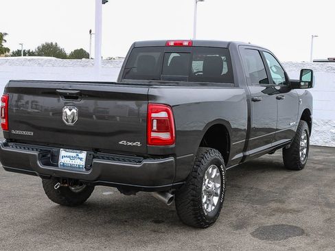 Used 2024 RAM 2500 Laramie AWD/4WD image 9