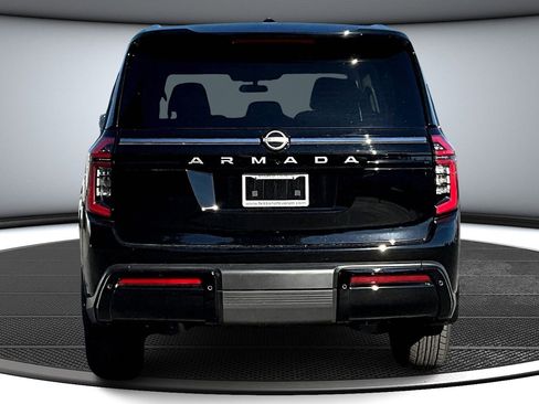 New 2025 Nissan Armada SV image 4